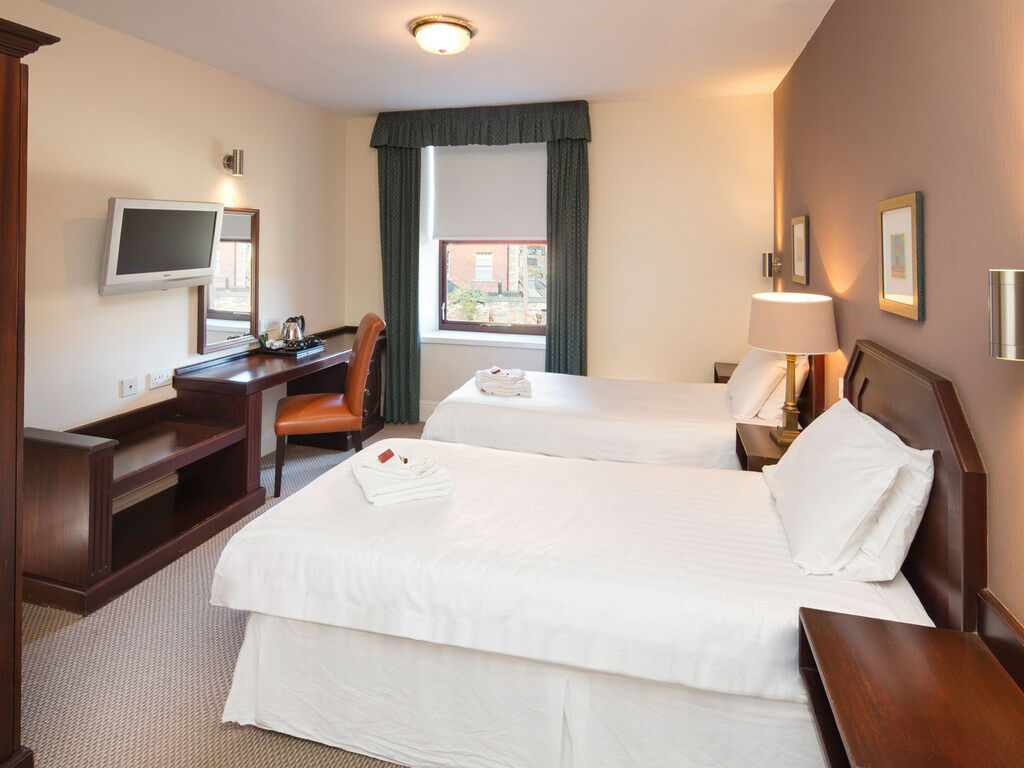 The Imperial Crown 3*